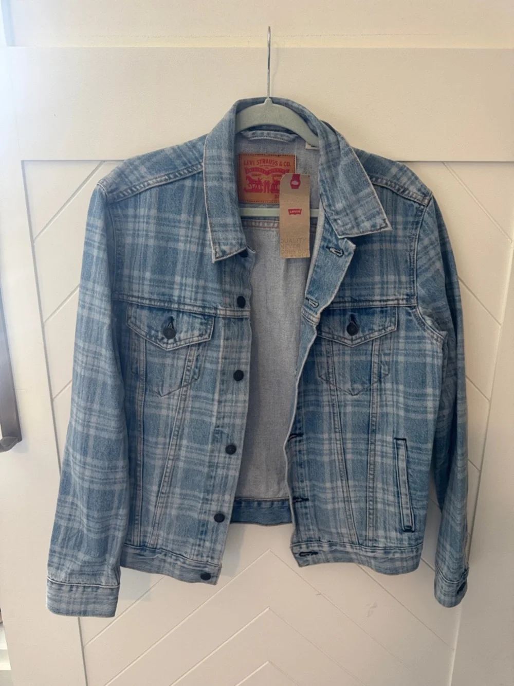 Levi's Light Blue Plaid Denim Jacket - Picture 2 of 7